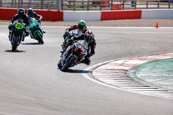 IH_NG_Donington Park_152100
