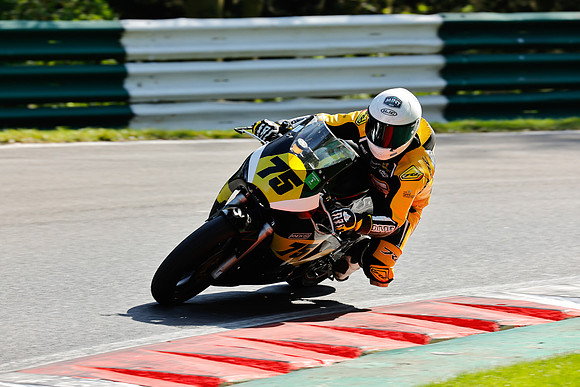 IH_NG_Cadwell Park_110425_007775
