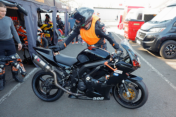 IH_NG_Cadwell Park_120425_012280