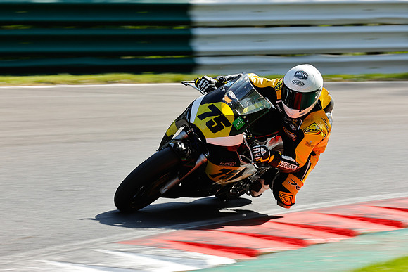 IH_NG_Cadwell Park_110425_007874