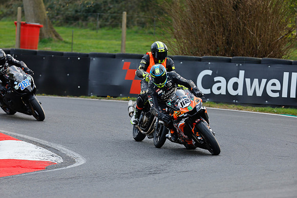 IH_NG_Cadwell Park_120425_012065
