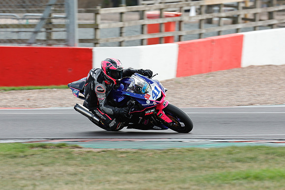 IH_NG_Donington Park_142491