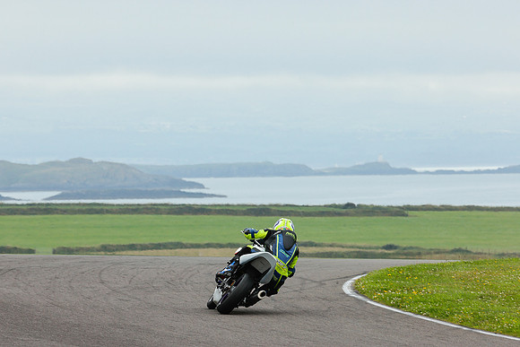 IH_NG_Anglesey_085075