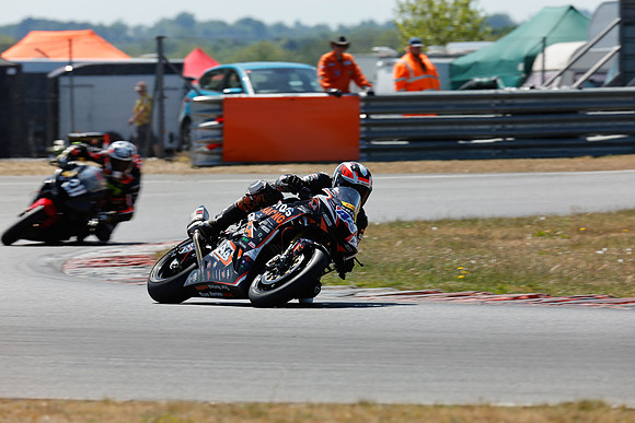 IH_NG_Snetterton_040951