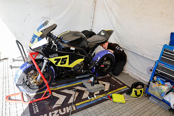 IH_NG_Snetterton_032056