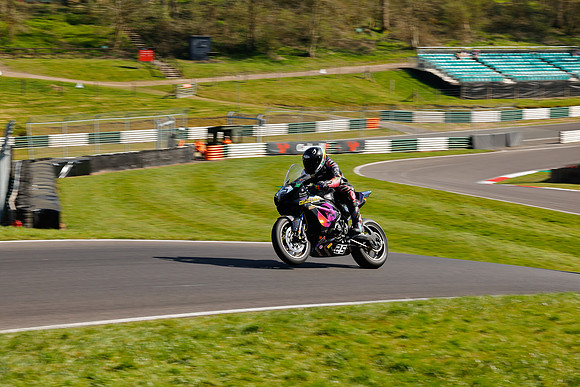 IH_NG_Cadwell Park_110425_006118