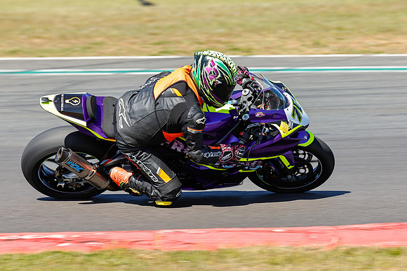 IH_NG_Snetterton_035290