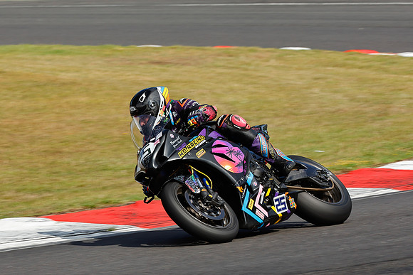IH_NG_Brands Hatch Indy_115451