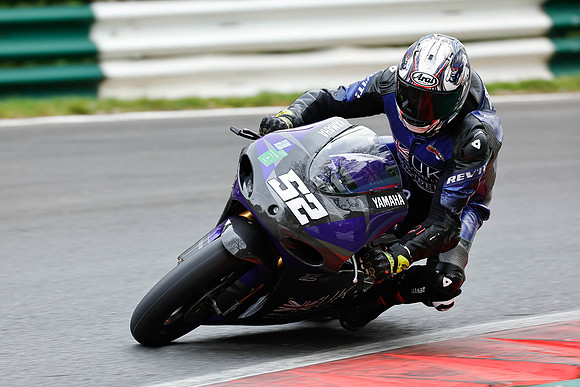 IH_NG_Cadwell Park_130425_015052
