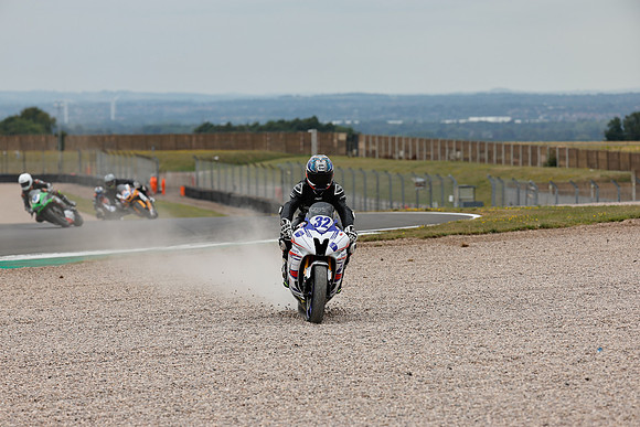 PM-IH_NG_Donington Park_147743