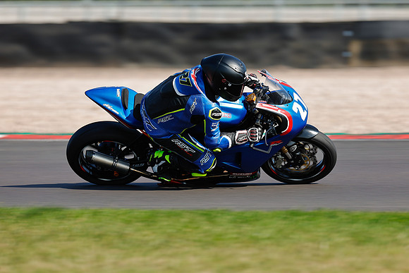 PM-IH_NG_Donington Park_153587