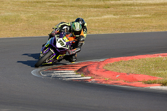 IH_NG_Snetterton_040256